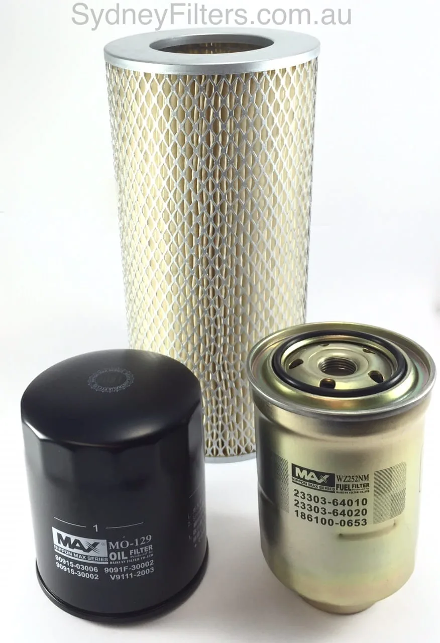 AIR OIL FUEL FILTER KIT TOYOTA HIACE