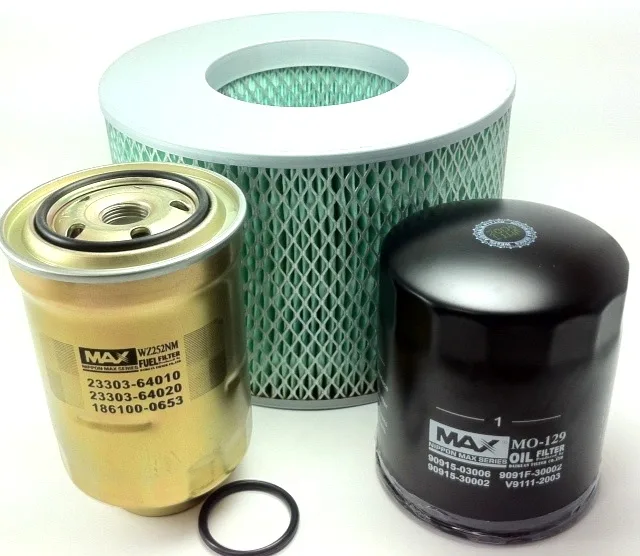 Fuel Filter WCF48 equivalent to 23390-64480 with recessed base.